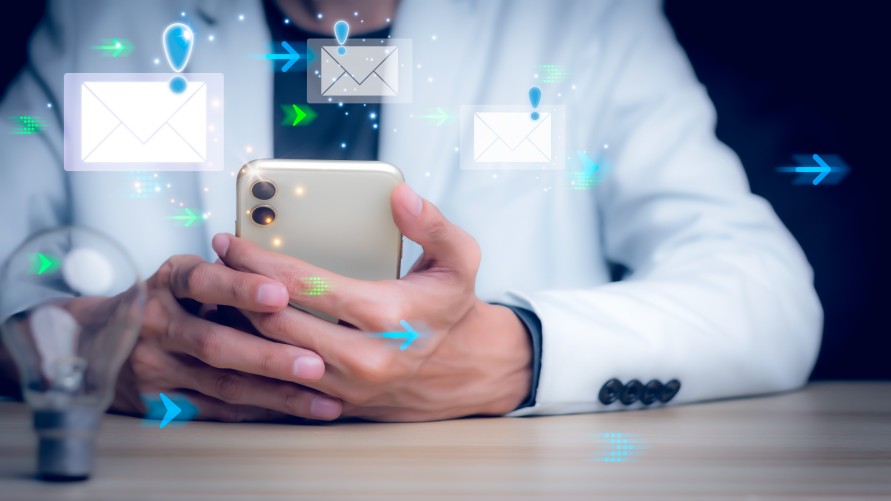 Afet ve Acil Durum Çalışan Bilgilendirme ve Yanıt Toplama Sistemi Nedir