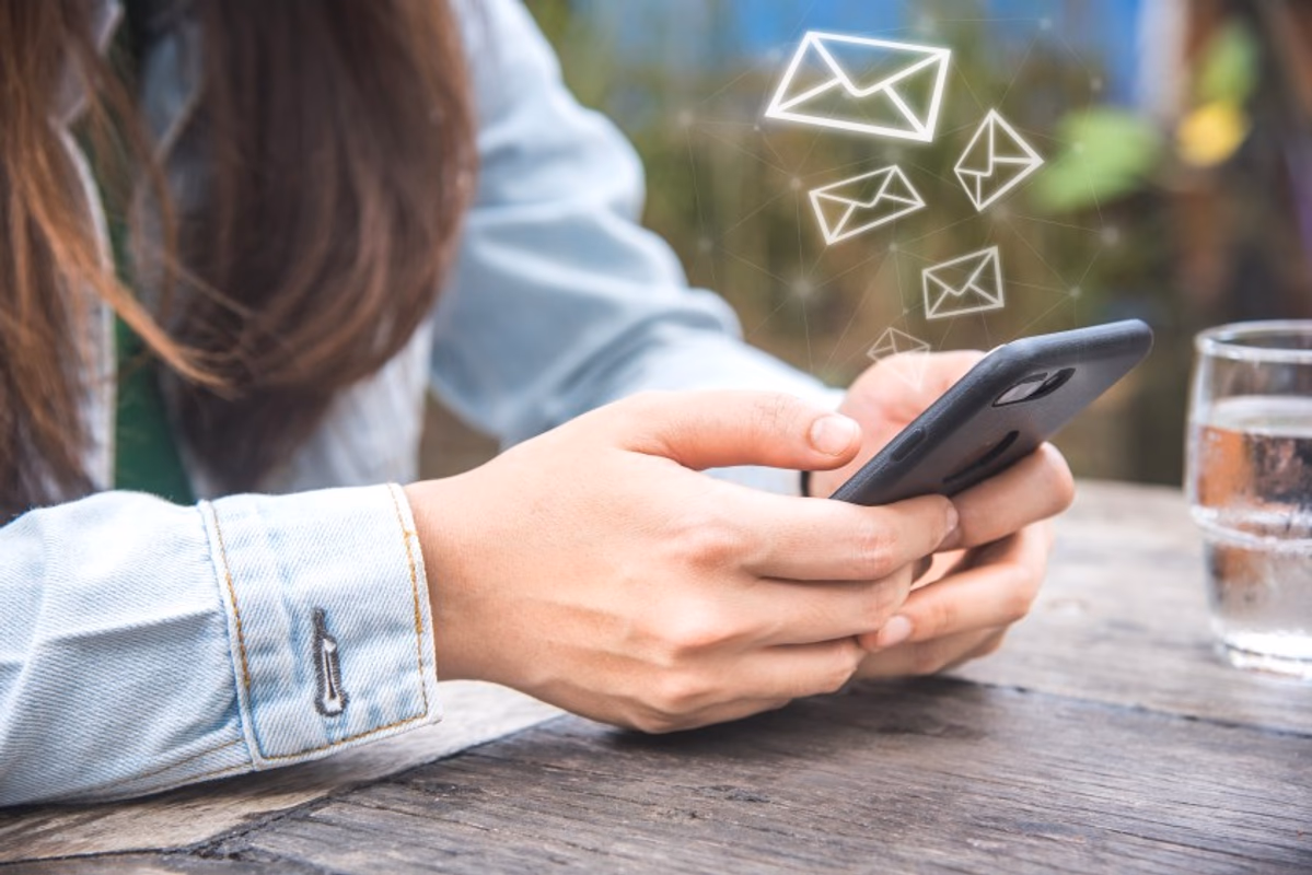 Kurumsal Anneler Günü Mesajı Örnekleri